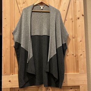 Nordstrom Cashmere Sleeveless Open Cardigan Poncho Shawl